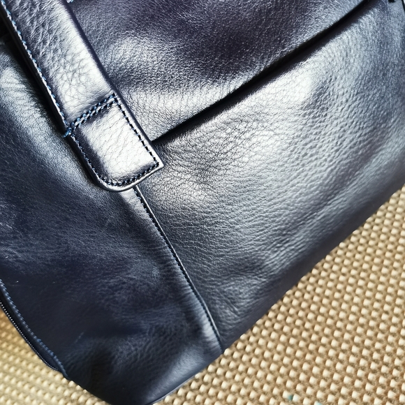 Derek Alexander Navy Blue Leather Bag - Picture 6 of 16